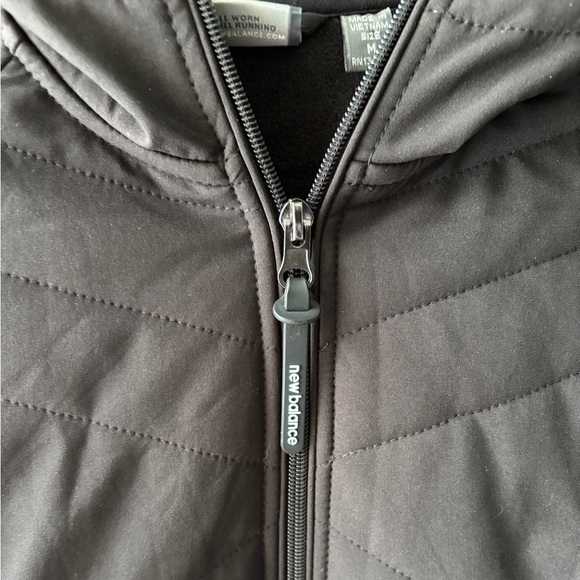 New Balance Hooded Jacket Womens Medium Black Full Zip Pockets Fleece Lined - Picture 7 of 12